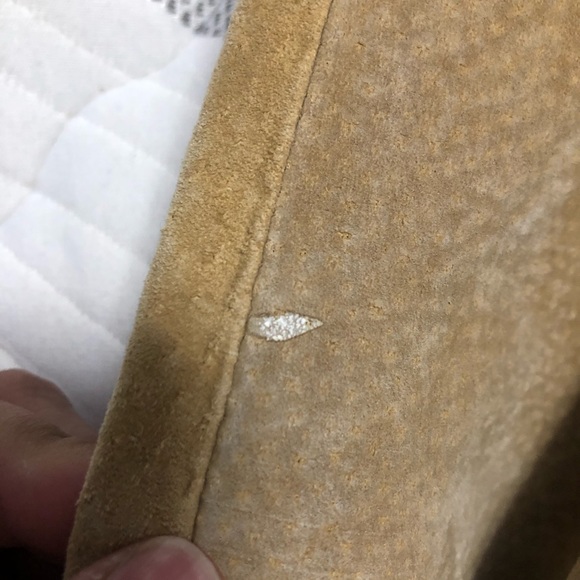 Tan leather jacket - Picture 10 of 12